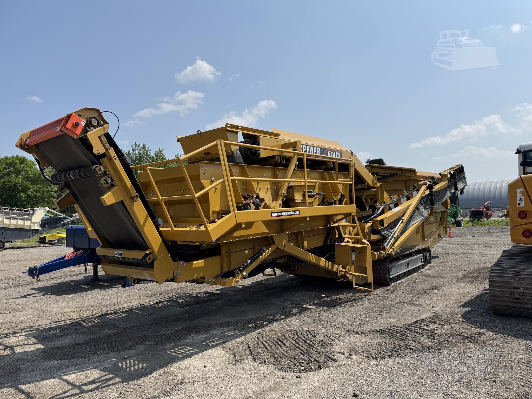 2023 Screen Machine 514TS