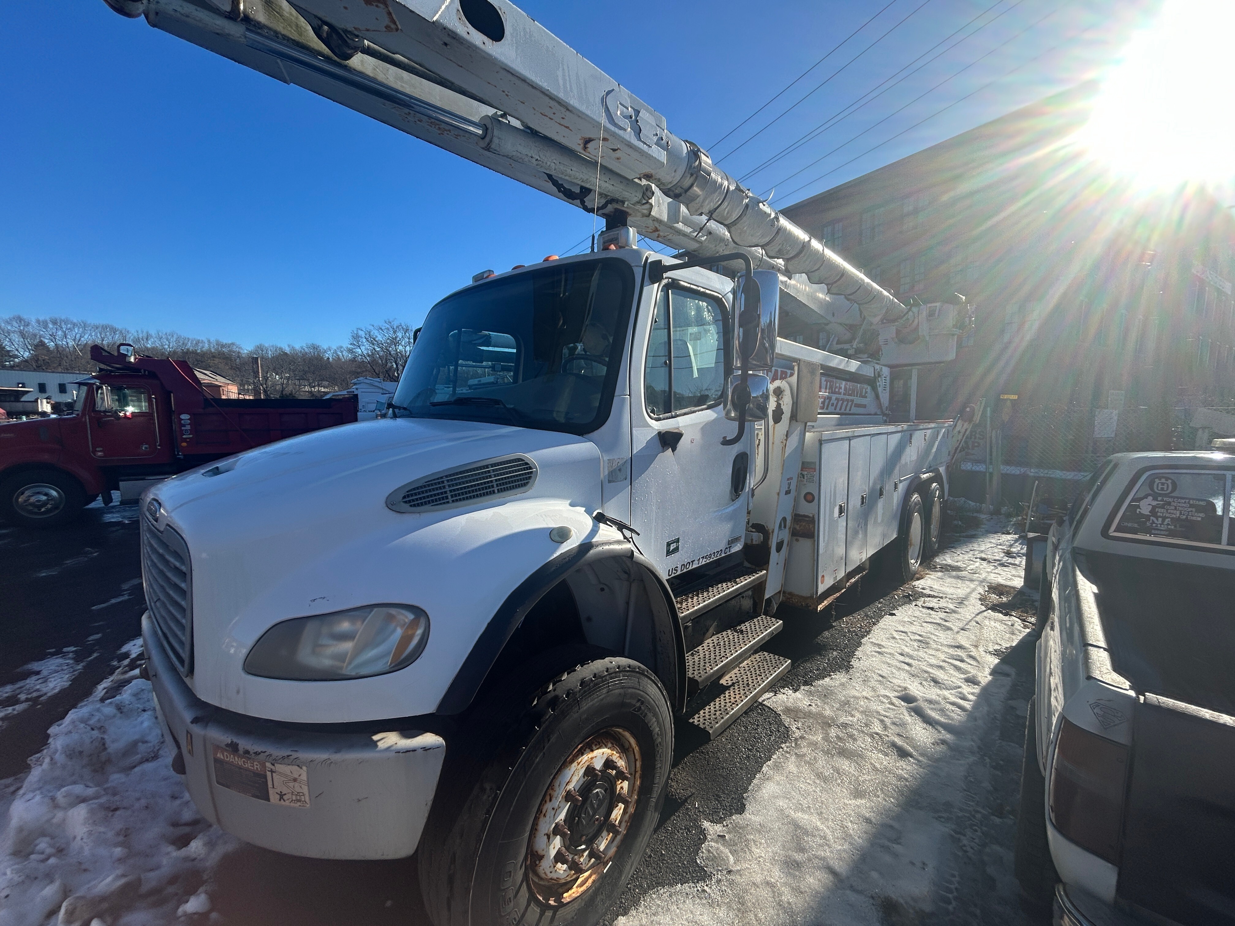 Freightliner AM900-E100