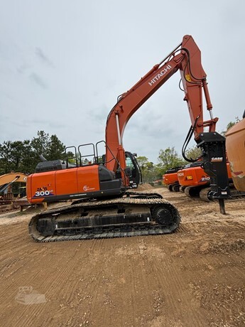 Hitachi ZX300 LC-6
