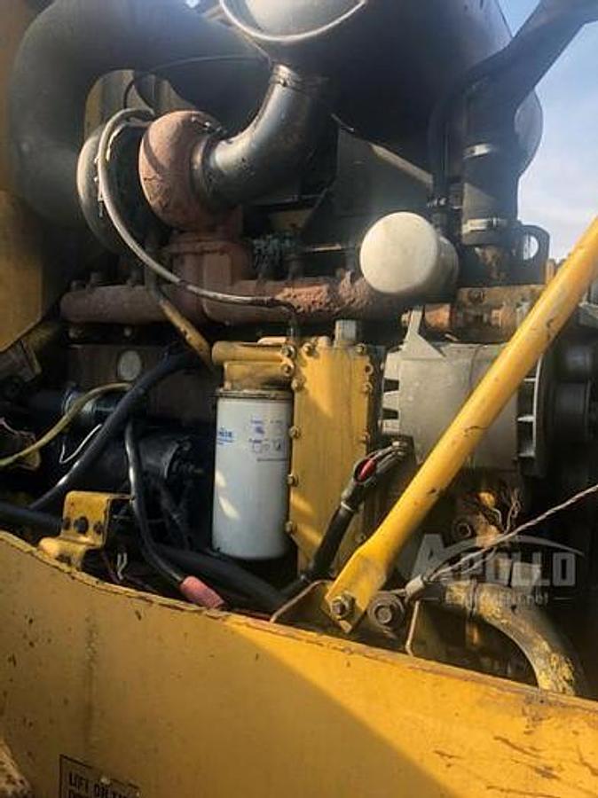 Komatsu 420 — $27,000 — photo 5