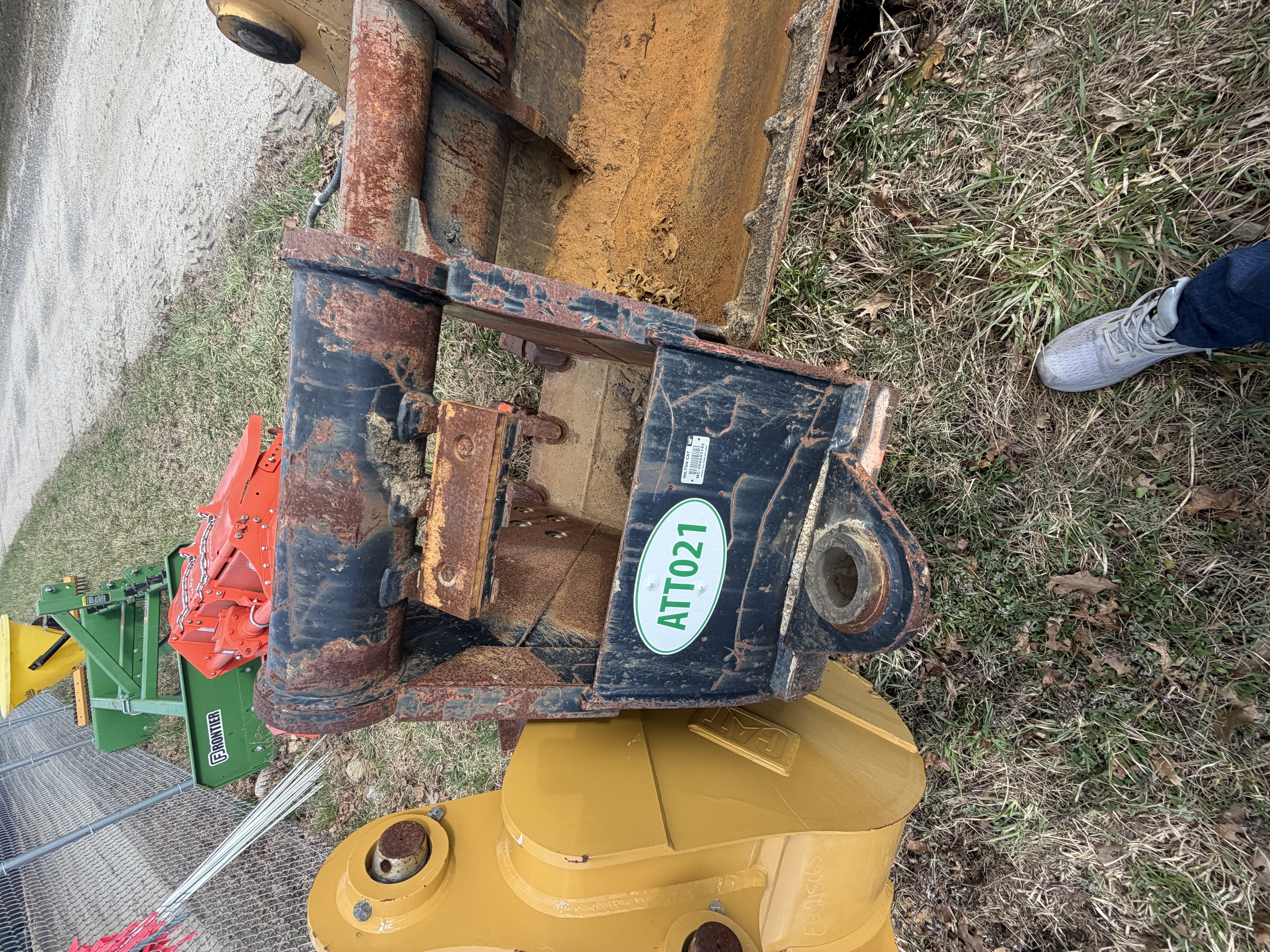 CAT 24in Trenching Bucket — Providence, RI — $3,000 — photo 4