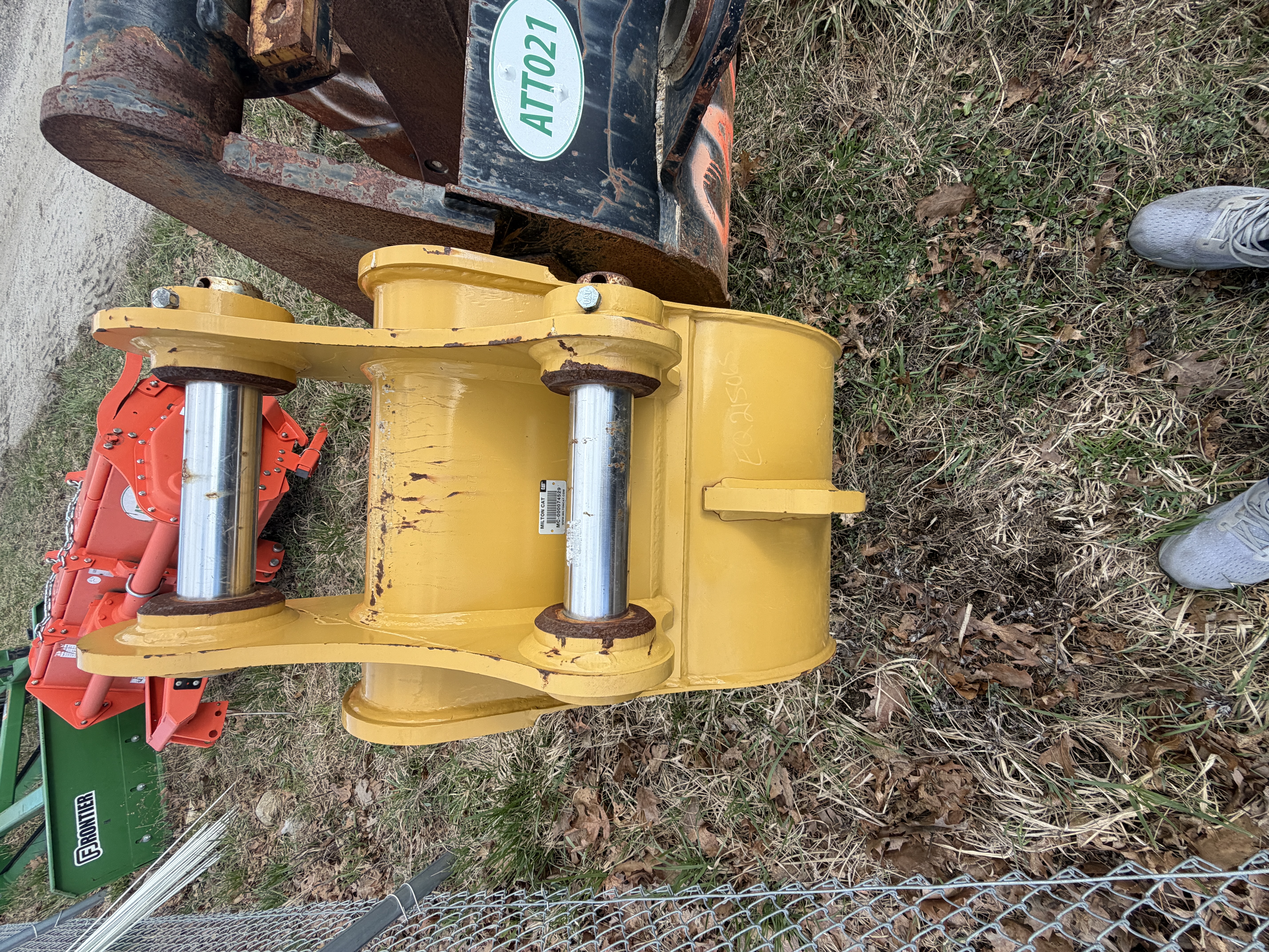 CAT Quick-Coupler Bucket — Providence, RI — $4,500 — photo 7
